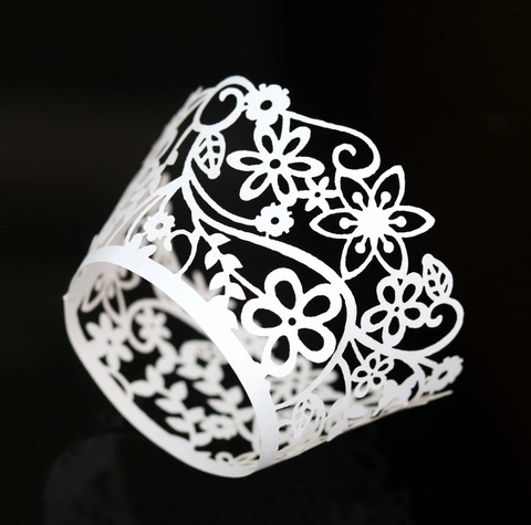 Laser Cut Floral Cupcake Wrappers Hollow Lace Cake Decorative Liners Paper Wraps For Wedding Birthday Party Decoration