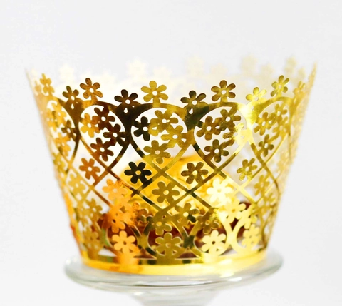 Pearlescent Paper Laser Cut Cupcake Wrapper Hollow Flower Heart Design Wedding Party Cake Decoration Hollowed Out Baking Accessories