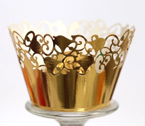 Laser Cut Cupcake Wrappers Pearl Paper Hollow Cake Liners For Christmas Wedding Birthday Party Decoration Baking Accessories