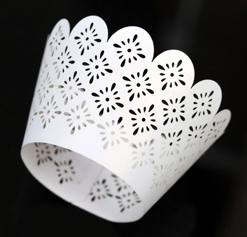 Laser Cut Hollow Cupcake Wrapper Pearlescent Paper Cake Liners Baking Decoration For Wedding Birthday Festive Party Favors