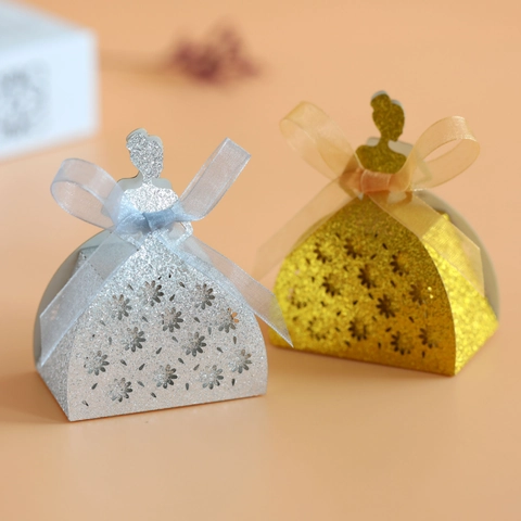 Elegant Princess Dress Shape Candy Box Laser Cut Hollow Glitter Paper Gift Box With Ribbon Bow For Wedding Birthday Party