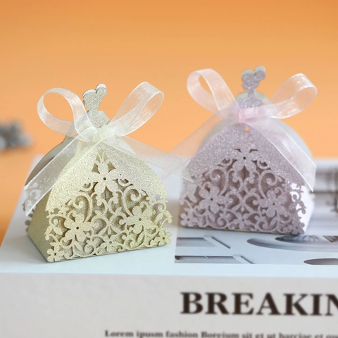 Laser Cut Princess Dress Candy Box Glitter Paper Floral Hollow Out Gift Box With Ribbon Bow For Wedding Party Favors