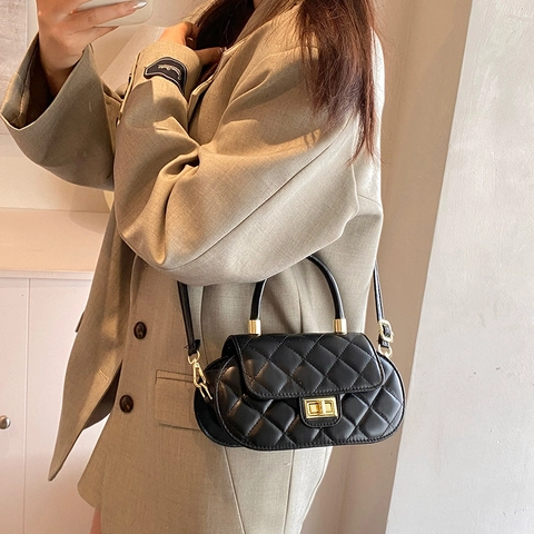 Women Quilted Diamond Pattern PU Leather Shoulder Bag Fashion Handbag With Metal Lock Top Handle Daily Crossbody Bag
