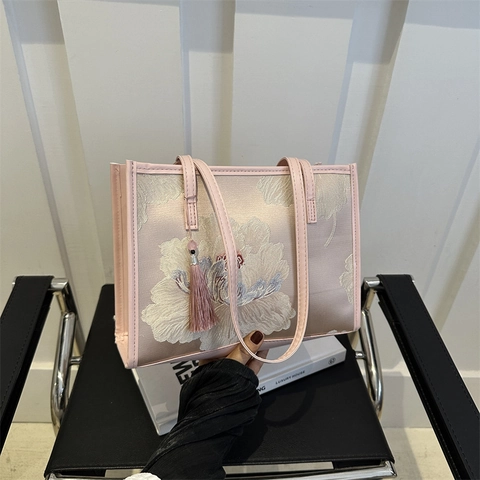 Damen Bestickt Tote Bag Retro Blumen Schmetterling Muster PU Schultertasche Achseltasche Mit Quaste Für Alltag Büro Mode