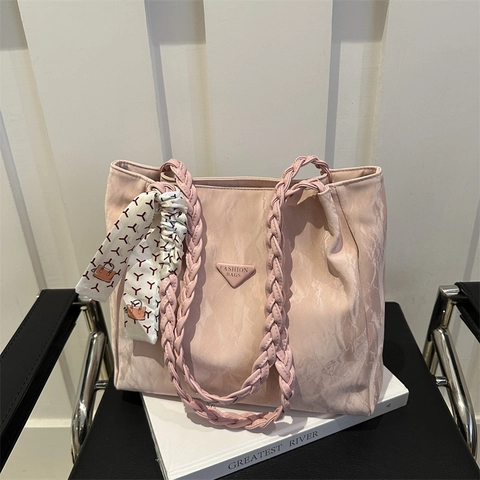 Sac Cabas Plissé pour Femmes Grande Capacité en Cuir PU Sac à Épaule Poignée Tressée Foulard en Soie Mode