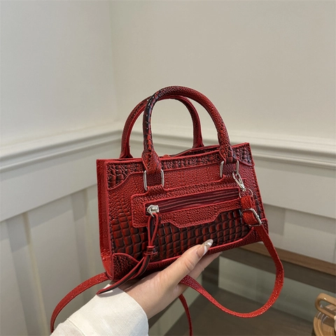 Sac à Bandoulière Vintage pour Femmes Motif Crocodile en Cuir PU Sac à Main de Mode avec Glands pour Trajet Quotidien