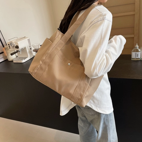 Large PU Leather Shoulder Crossbody Bag For Women Solid Color Underarm Tote Bag Adjustable Strap Fashion Daily Purse
