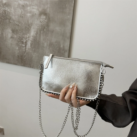 Borsa a Spalla da Donna in Pelle PU Metallizzata con Bordo di Perle Mini Catena Crossbody Borsa Sottobraccio per Festa Quotidiana Borsa Quadrata Retrò