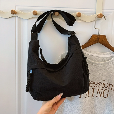 Women Large Capacity Nylon Crescent Shoulder Bag Casual Solid Color Crossbody Bag With Braided Rope Zipper Lightweight Bag