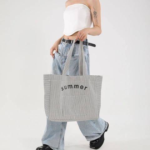 Damen Große Kapazität Gestreifte Canvas Tote Bag Buchstabendruck Sommer Reversibel Schultertasche Trendy Underarm Pendler Handtasche