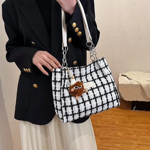 Dames Tweed Ruitjes Grote Capaciteit Tote Tas Zomer Trendy Ketting Schoudertas Met Pluche Hanger Handtas