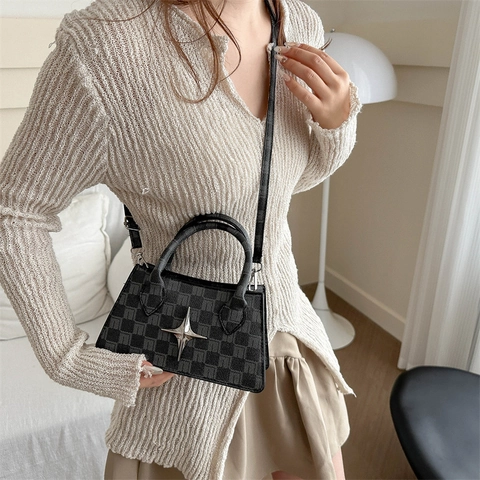 Borsa a Spalla in Pelle PU Stampata a Scacchiera per Donna Vintage Stella Fibbia in Metallo Borsa a Tracolla Pendolare Tote