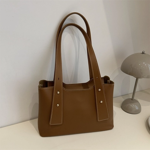 Minimalist Large Capacity Women PU Leather Shoulder Bag Solid Color Texture Tote Handbag Contrast Stitching Metal Rivets