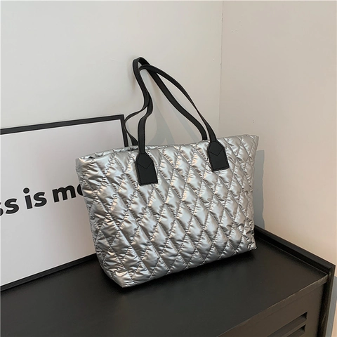 Bolso Tote Acolchado Metálico para Mujer Gran Capacidad Cuero PU Patrón de Rombos Bolso de Hombro Moda Bolso de Mano Casual Trabajo