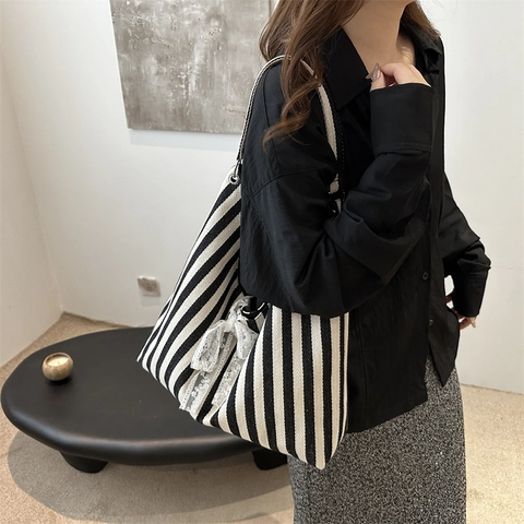 Damen Gestreifte Nylon Tote Bag Mit Spitzenschleife Große Kapazität Schultertasche Trendige Lässige Handtasche Hobo Bag