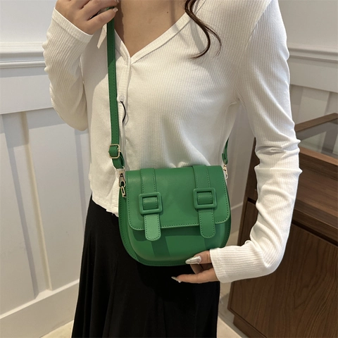 Bolso de Silla de Montar de Moda para Mujer de Cuero de PU Retro Bolso de Hombro Simple Con Correa Ajustable para el Uso Diario