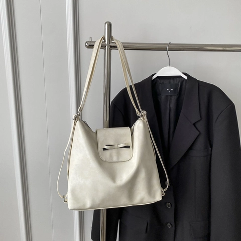 Bolso Tote de Cuero PU de Gran Capacidad Con Lazo y Colgante de Nube Mujer Urbano Simple Diario Bolso de Hombro