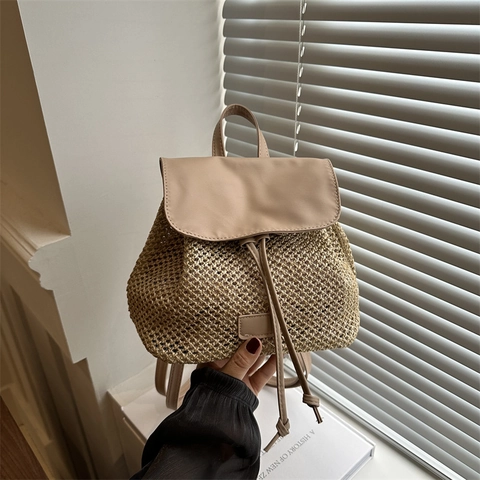 Women Straw Woven Backpack Small Casual Drawstring Travel Shoulder Bag Fashion Minimalist Handwoven Vacation Daypack Bag