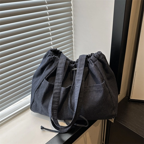 Large Denim Tote Bag For Women Casual Pleated Drawstring Shoulder Bag Front Pockets Minimalist Solid Color Commuter Bag