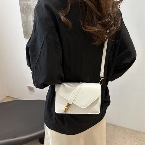 Damen Vintage PU Leder Schultertasche Kleine Quadratische Umhängetasche Mit Goldverschluss Schlichte Nähte Daily Fashion Bag