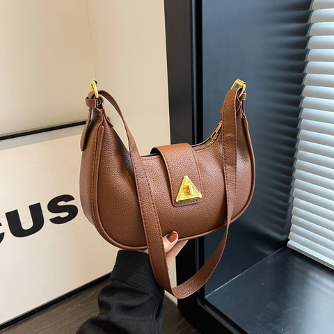 Bolso de Axila de Cuero PU Minimalista Retro Francés para Mujer Color Sólido Textura de Lichi Bolso de Hombro Con Hebilla Triangular Dorada