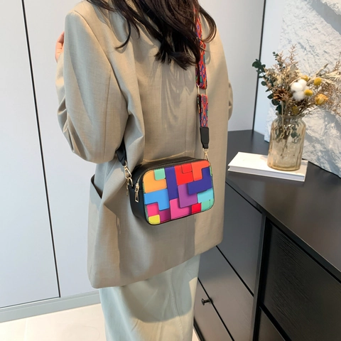 Women Fashion Colorful Geometric Contrast Shoulder Bag Casual Camera Crossbody Bag With Wide Ethnic Style Woven Strap