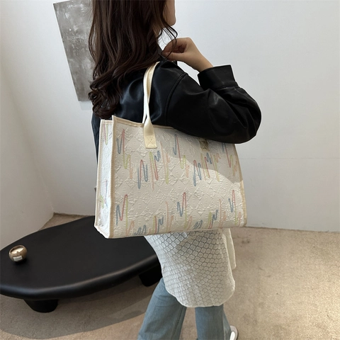 Borsa Tote in Nylon da Donna di Grande Capacità Ricamo a Onde Colorate Borsa a Tracolla Casual Urbana Minimalista