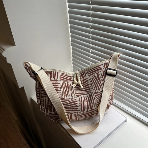 Dames Gestreepte Nylon Schoudertas Grote Capaciteit Hobo Tas Halve Maan Tote Tas Lichtgewicht Casual Woon-Werkverkeer Tas