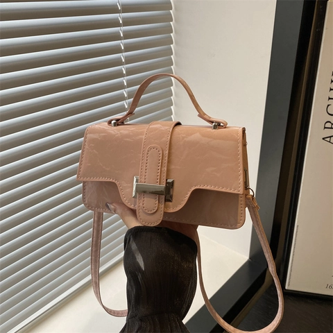 Women Fashion PU Leather Shoulder Bag Vintage Crinkled Texture Small Square Crossbody Bag With Metal Buckle Solid Color Handbag