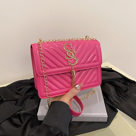 Borsa a Spalla Trapuntata da Donna in Pelle PU a V Con Logo S in Metallo Dorato Nappina e Tracolla a Catena Moda