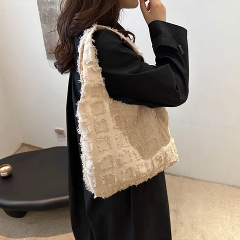 Sac Cabas en Denim Grande Capacité pour Femmes Bords Effilochés Patchwork Losange Sac à Épaule Vintage Denim Main pour Navette
