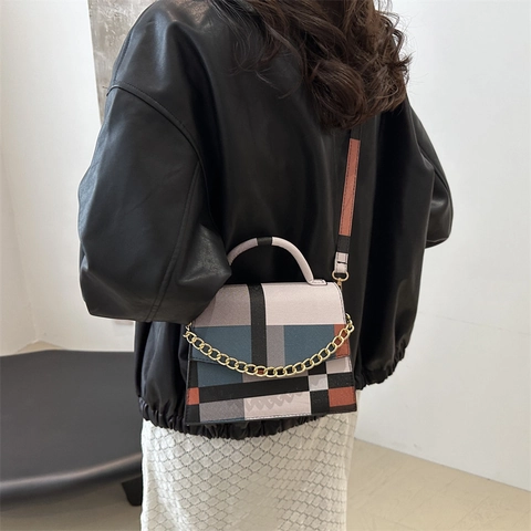 Bolso de Hombro con Patchwork Geométrico para Mujer Bolso de Mano de Cuero PU con Bloques de Color y Cadena Dorada Bolso Cuadrado Retro