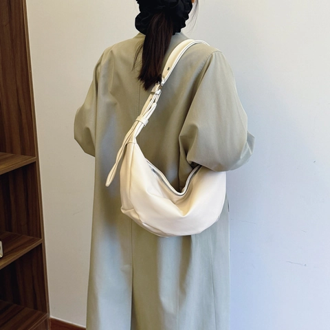 Bolso Hobo de Media Luna de Cuero PU Retro para Mujer Bolso de Hombro Casual de Gran Capacidad Con Correa Ancha Ajustable Color Sólido