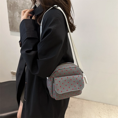 Damen Mode Koreanisch Nylon Herz Druck Umhängetasche Casual Punktmuster Schultertasche Kleine Viereckige Handtasche Herbst Trend