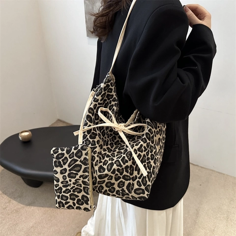 Borsa Tote in Nylon Con Stampa Leopardata E Pochette Borsa a Spalla Grande Capacità Con Fiocco Per Donna Moda Quotidiana