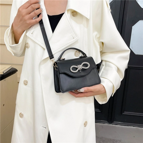 Damen Schleife Strass PU Leder Schultertasche Elegante Klappe Handtasche Verstellbare Umhängetasche Lässige Kleine Quadratische Tasche