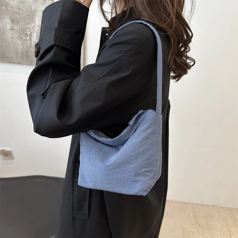 Women Minimalist Nylon Underarm Bag Japanese Korean Retro Pleated Zipper Shoulder Bag Casual Small Square Handbag Daily Tote