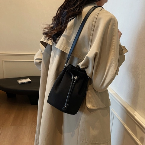 Vintage Suede Texture Nylon Drawstring Bucket Bag For Women Solid Color Large Capacity Shoulder Crossbody Phone Bag