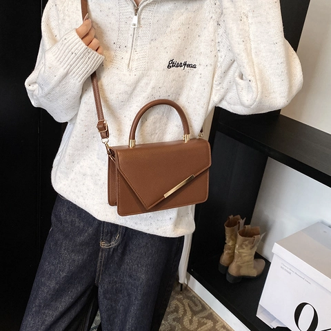 Bolso Cuadrado Pequeño para Mujer Cuero PU Minimalista Color Sólido Grano de Litchi Bolso de Hombro Con Decoración de Metal Dorado