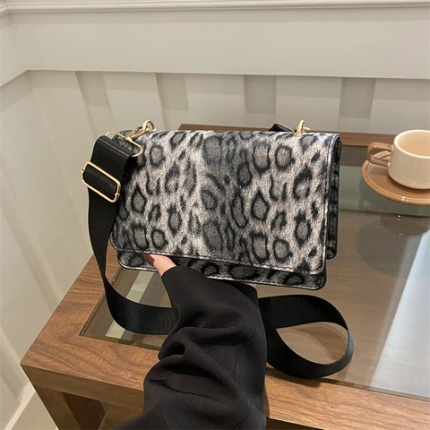 Vintage Leopard Print Small Square Bag For Women Retro PU Leather Shoulder Crossbody Bag With Adjustable Wide Strap Gold Hardware