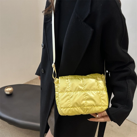 Borsa a Spalla Trapuntata da Donna Puffer Borsa a Tracolla Lucida Metallica Grande Capacità Moda Pendolare Quadrata
