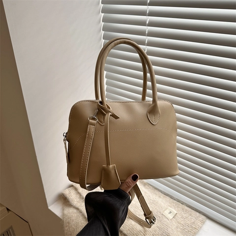 Borsa a Tracolla Donna in Pelle PU Retro con Cuciture a Contrasto Boston Handbag Casuale con Ciondolo Elegante Tote Bag