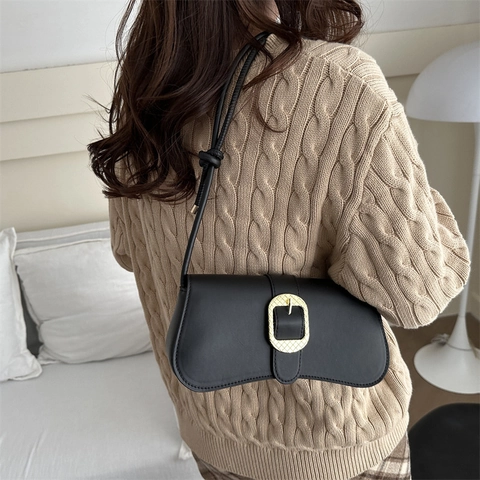 Vintage Women PU Leather Shoulder Bag With Textured Metal Buckle Underarm Bag Fashion Solid Color Casual Handbag Purse Jewelry