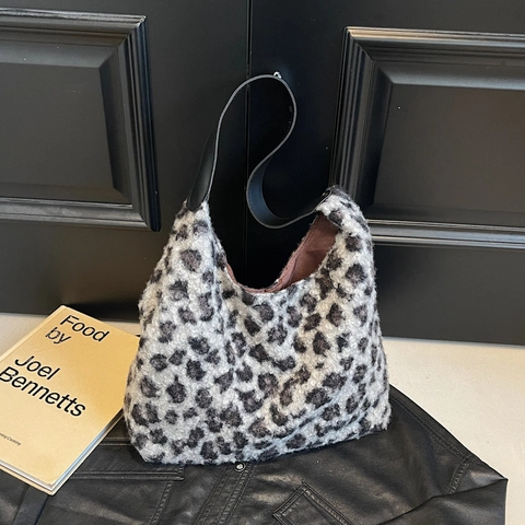 Borsa a Tracolla Pelosa con Stampa Leopardata da Donna Moda Inverno Grande Capacità Tote in Nylon Borsa Sottoascellare Beige Cachi