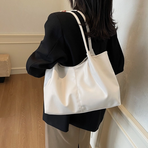 Large Capacity Minimalist PU Leather Tote Bag For Women Fashion Solid Color Casual Shoulder Underarm Bag Commute Handbag