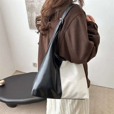 Women Contrast Color PU Leather Tote Bag Vintage Patchwork Shoulder Bag Large Capacity Underarm Bag For Daily Office Commute Fashion Hobo Bag