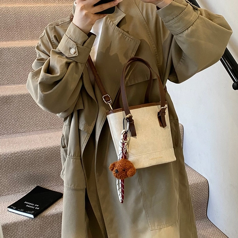 Leopard Print Large Capacity Nylon Bucket Bag For Women Vintage Urban Minimalist Shoulder Handbag With Adjustable Strap