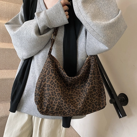 Borsa a Spalla in Nylon con Stampa Leopardata Vintage Grande Capacità Borsa Sottobraccio con Tracolla Regolabile Moda Hobo Donna