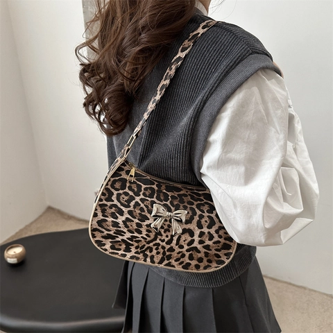 Sac Sous le Bras à Imprimé Léopard à la Mode pour Femmes Sac à Épaule Brillant en Cuir PU Vintage Sac à Main Élégant