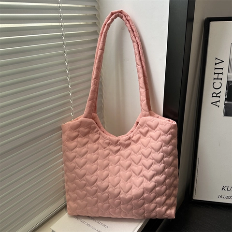 Borsa Tote Trapuntata a Forma di Cuore da Donna in Pelle PU Grande Capacità Borsa a Tracolla Casual Quotidiana Moda Con Chiusura Magnetica